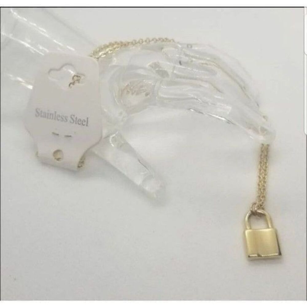 Stainless steel gold toned lock pendant chain necklace - Picture 5 of 5